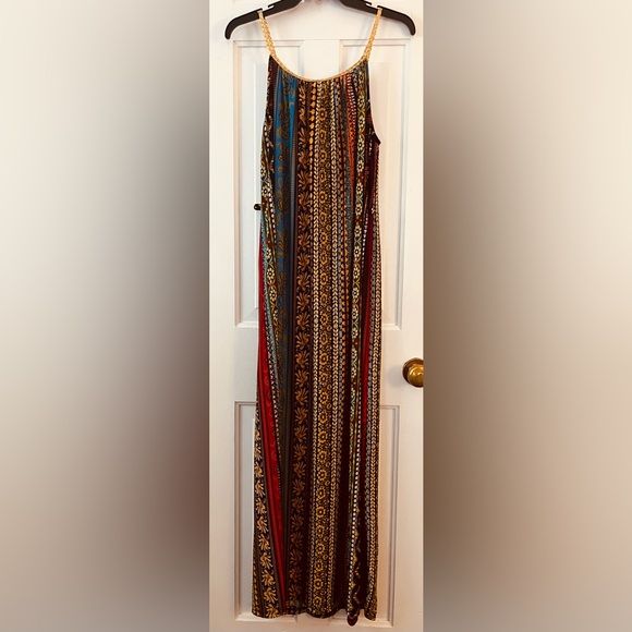 Seven Islands Dresses & Skirts - SEVEN ISLANDS Women’s Flowy, Vibrant color Maxi Dress w/ Tassel Belt. Size: (1X)